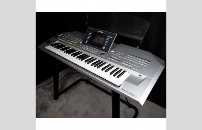 Used Yamaha Tyros 2 Keyboard with MS02 Speakers Sold As Seen Bargain Used Keyboard (SN:GBRALY01147) - Image 5